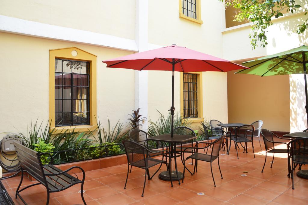 Hotel Los Monteros Ciudad Victoria Buitenkant foto